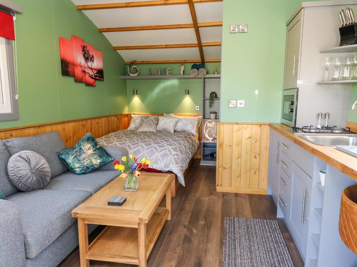 فيلا Wild Acre Llangadog المظهر الخارجي الصورة